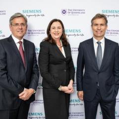 Siemens Australia Chairman and CEO Jeff Connolly, UQ Vice-Chancellor and President Professor Peter Høj and Premier Annastacia Palaszczuk announce the partnership at UQ’s St Lucia campus.